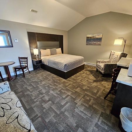 Newfound Inn & Suites Topsail Екстер'єр фото